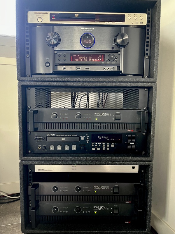 Afbeeldingslocatie: https://tweakers.net/i/dsppTEtIJOgsYk21a7qBX50I360=/x800/filters:strip_icc():strip_exif()/f/image/PnA2v9e8C2p5LdyPeCgRhN7d.jpg?f=fotoalbum_large