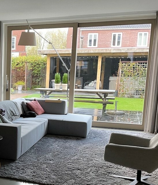 Afbeeldingslocatie: https://tweakers.net/i/duVOgykMg5q5Eh7XHjiY9cYYOlo=/full-fit-in/4920x3264/filters:max_bytes(3145728):no_upscale():strip_icc():fill(white):strip_exif()/f/image/OhrgxCzMQgjl1wxlscU5DpDj.jpg?f=user_large