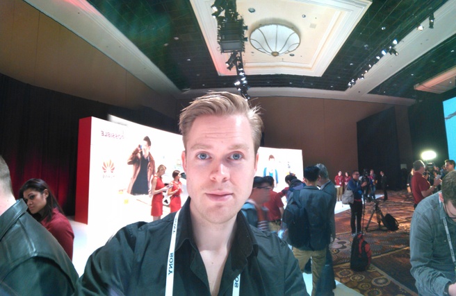 Mate 2 panorama selfie