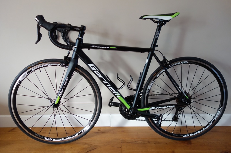 Afbeeldingslocatie: https://tweakers.net/i/dwxT9LVnfmHc_bxFSibBizvtkkg=/800x/filters:strip_icc():strip_exif()/f/image/GyuoUMfH8RQvuwNc8O2vF2PR.jpg?f=fotoalbum_large