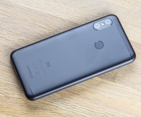 Android One - Xiaomi Mi A2 Lite