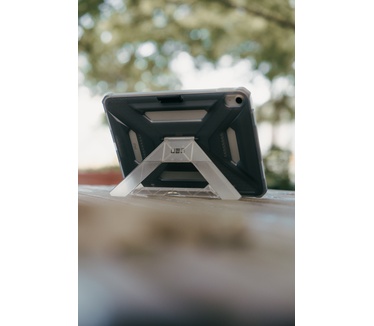 Urban Armor Gear 124495114040