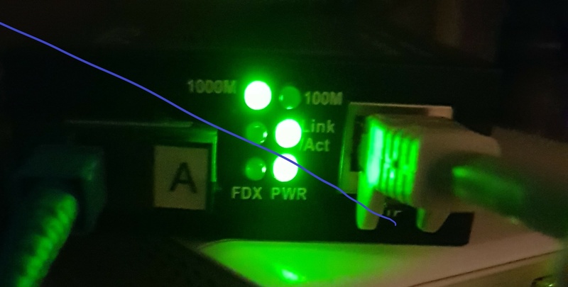 Afbeeldingslocatie: https://tweakers.net/i/e3AwCxFdNb-iOPZBrmWtCST2oNU=/800x/filters:strip_icc():strip_exif()/f/image/ixteN7L0vcvMrzkVuJw4oOCK.jpg?f=fotoalbum_large
