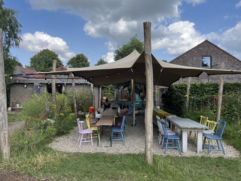 Afbeeldingslocatie: https://tweakers.net/i/e3f267fz-NoLIGzluQFiK7Ffh00=/800x/filters:strip_icc():strip_exif()/f/image/5nlEUgLAb7yAQnImNZdsmXMy.jpg?f=fotoalbum_large