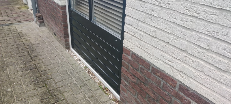 Afbeeldingslocatie: https://tweakers.net/i/e4JZOvcgUDlEd5xgLVxuudMZ-3w=/800x/filters:strip_icc():strip_exif()/f/image/gr01NWfSchLa43kpWL3tLsh9.jpg?f=fotoalbum_large