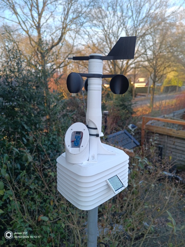 Afbeeldingslocatie: https://tweakers.net/i/e5IX3SKUkr0FxotJU802WYrSPzw=/x800/filters:strip_icc():strip_exif()/f/image/Eqx12urRGSLV5YqcUizhxseV.jpg?f=fotoalbum_large