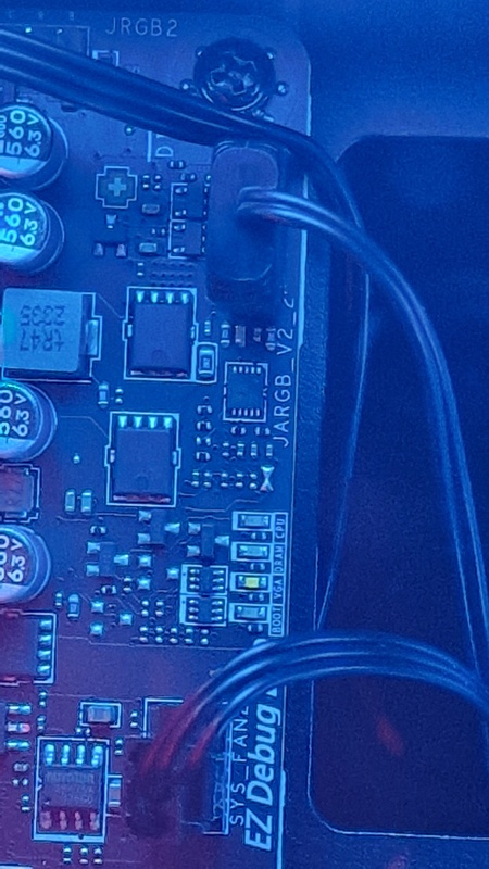 Afbeeldingslocatie: https://tweakers.net/i/e61AXsfZi7-sr8qLbPWTuSv2OOQ=/x800/filters:strip_icc():strip_exif()/f/image/OEpVNsXkZ3eK02GfwVuhYDHH.jpg?f=fotoalbum_large