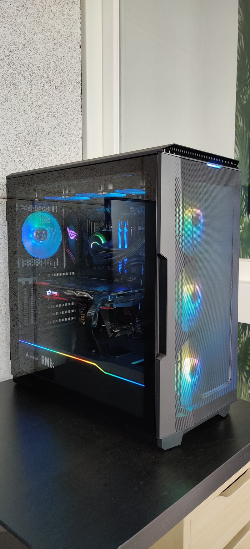 Afbeeldingslocatie: https://tweakers.net/i/eA6PF6EQA58Vx9tbEOEN23m0uiY=/800x/filters:strip_icc():strip_exif()/f/image/SDolhmfYKBYJgwz0FfrSq6Mv.jpg?f=fotoalbum_large