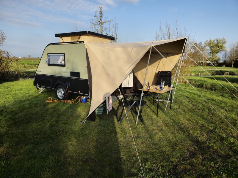 Afbeeldingslocatie: https://tweakers.net/i/eCZs7523ZwJK864s0Qgpufcvwjs=/800x/filters:strip_icc():strip_exif()/f/image/gjkz5WMD70iX26s17xxCtBJ7.jpg?f=fotoalbum_large