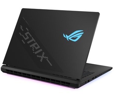 ASUS G835LXG-TQ415W