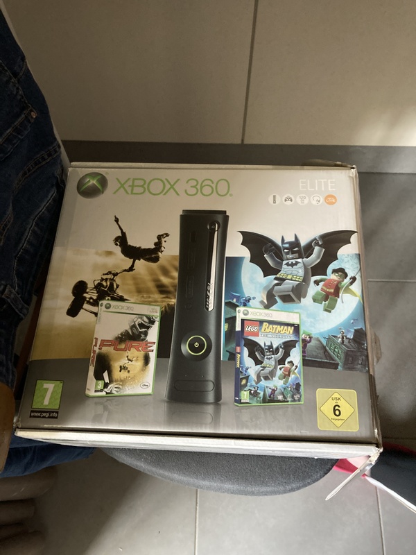 Afbeeldingslocatie: https://tweakers.net/i/eDVGfLUankCU-oMNNtf47e3gc70=/x800/filters:strip_icc():strip_exif()/f/image/2pxUK7SJRPD3ups6GCMa0qFg.jpg?f=fotoalbum_large