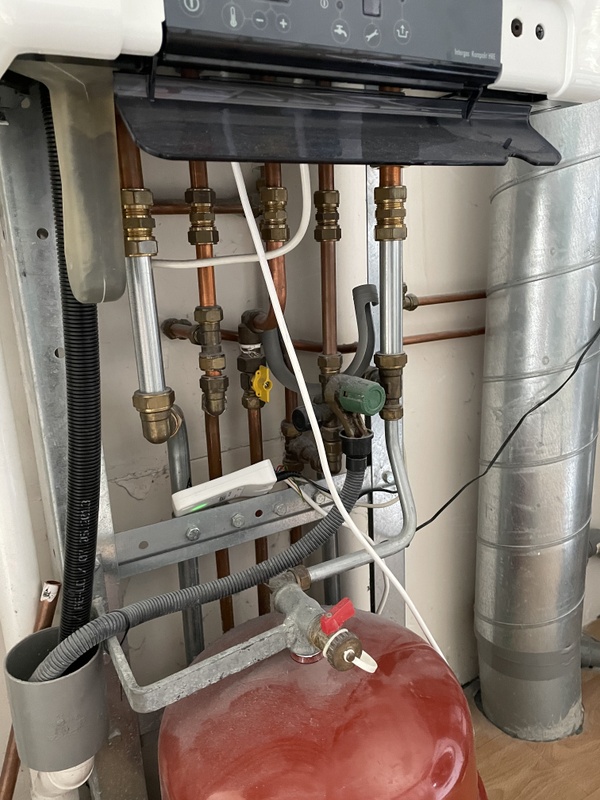 Afbeeldingslocatie: https://tweakers.net/i/eFKUz5Lj4xquoVjCQsnbddwEsck=/x800/filters:strip_icc():strip_exif()/f/image/XqA6aqA8gWF49twn3BraenV5.jpg?f=fotoalbum_large