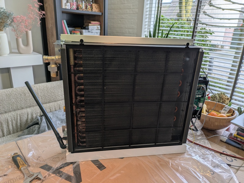 Afbeeldingslocatie: https://tweakers.net/i/eFcR8IBp24Dl2slowVfKwC9C6iE=/800x/filters:strip_icc():strip_exif()/f/image/O3vTVsUefDSWSdNcWK44k6Wz.jpg?f=fotoalbum_large