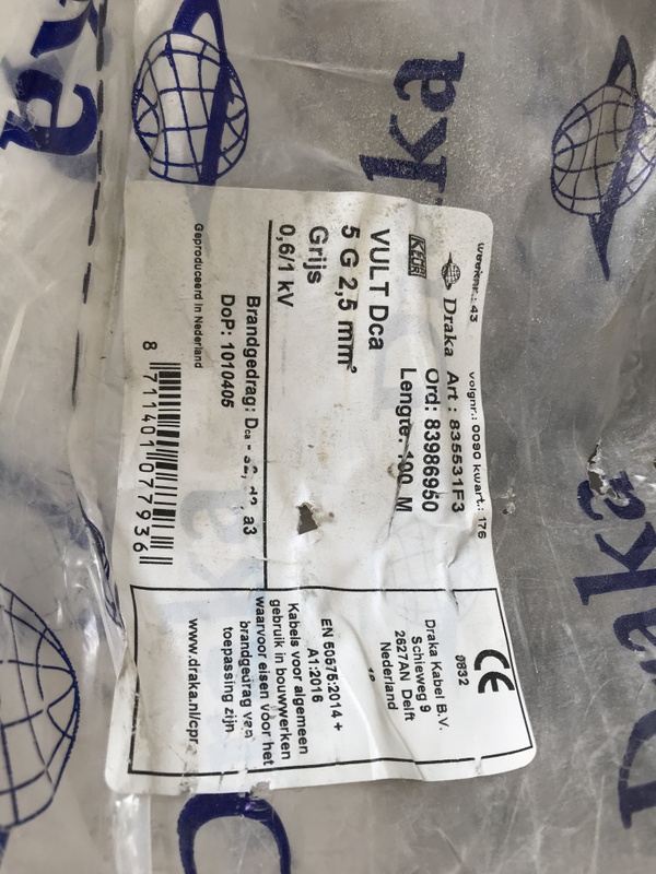 Afbeeldingslocatie: https://tweakers.net/i/eKBNztTskr9LOLM_mmCUYdNCM2Q=/x800/filters:strip_icc():strip_exif()/f/image/wTyN4NOl9kQqOFMhndGquGsg.jpg?f=fotoalbum_large