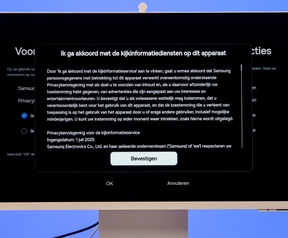 Kijkinformatiediensten op de LG Smart Monitor 32U850SA-W en Samsung Smart Monitor M8 (M80F)