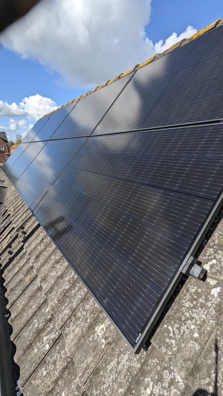 Afbeeldingslocatie: https://tweakers.net/i/eS0KdFcNBmAPeD0xAY9_O8UYIL4=/x800/filters:strip_icc():strip_exif()/f/image/G1Gpbe9EUHOffoHHArnowm1Z.jpg?f=fotoalbum_large