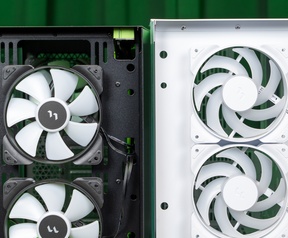 Fractal Pop 2 Air RGB frontjes