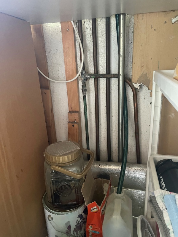 Afbeeldingslocatie: https://tweakers.net/i/eSetTd7fhSLScQ1TaOFgvysuXKc=/x800/filters:strip_icc():strip_exif()/f/image/WZahqESgdKo7d7ZYqn9qPT6i.jpg?f=fotoalbum_large