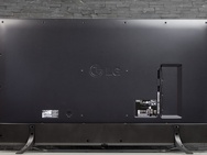 LG UF850V