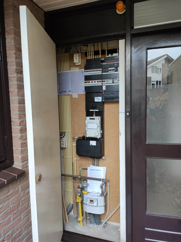 Afbeeldingslocatie: https://tweakers.net/i/eVnS0vcRUq01is7DlWrOe0VfBWw=/x800/filters:strip_icc():strip_exif()/f/image/TtfDbNO5dIL257jAN72442eY.jpg?f=fotoalbum_large