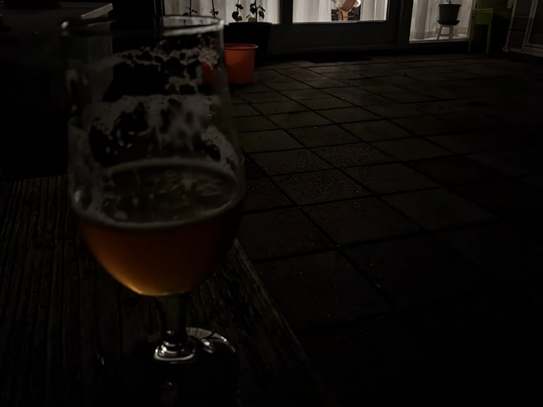 Afbeeldingslocatie: https://tweakers.net/i/eWISQCfTkYo93p_ALFmuvAHspqY=/full-fit-in/4920x3264/filters:max_bytes(3145728):no_upscale():strip_icc():fill(white):strip_exif()/f/image/pPJwoYzIChEo7jsNeOwwLbF9.jpg?f=user_large