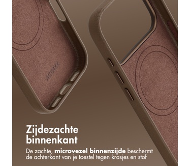 Accezz MagSafe Leather Backcover voor de Apple iPhone 18 Pro Max / 17 Pro Max - Coffee Brown