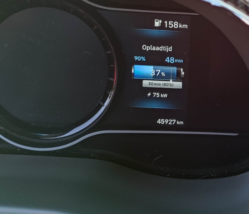 Afbeeldingslocatie: https://tweakers.net/i/eXyfJp9ec6DvoUw1nqHqSC3rcf0=/800x/filters:strip_icc():strip_exif()/f/image/CgB2seDMCvG6gqjVNQWzddlq.jpg?f=fotoalbum_large