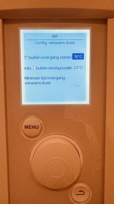 Afbeeldingslocatie: https://tweakers.net/i/eYBBhuIvSKzllLP091XbaXUabws=/x800/filters:strip_icc():strip_exif()/f/image/kpKHTb4x07ocI9oDR1mmlxX5.jpg?f=fotoalbum_large