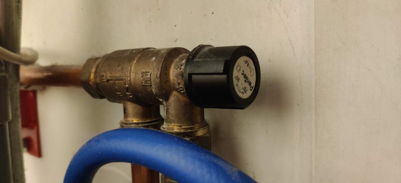 Afbeeldingslocatie: https://tweakers.net/i/eZrTNf7feVxf209OqcvSQz32U8w=/800x/filters:strip_icc():strip_exif()/f/image/pngA5fSkvDot786oo8klJJUi.jpg?f=fotoalbum_large