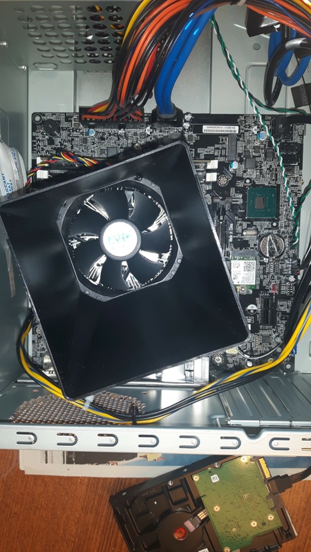 Afbeeldingslocatie: https://tweakers.net/i/eZt-_mKJ8dEEwLUYzapZpknyDLw=/x800/filters:strip_icc():strip_exif()/f/image/ZBAgno2nCgSLFKGCiIUDMpr0.jpg?f=fotoalbum_large