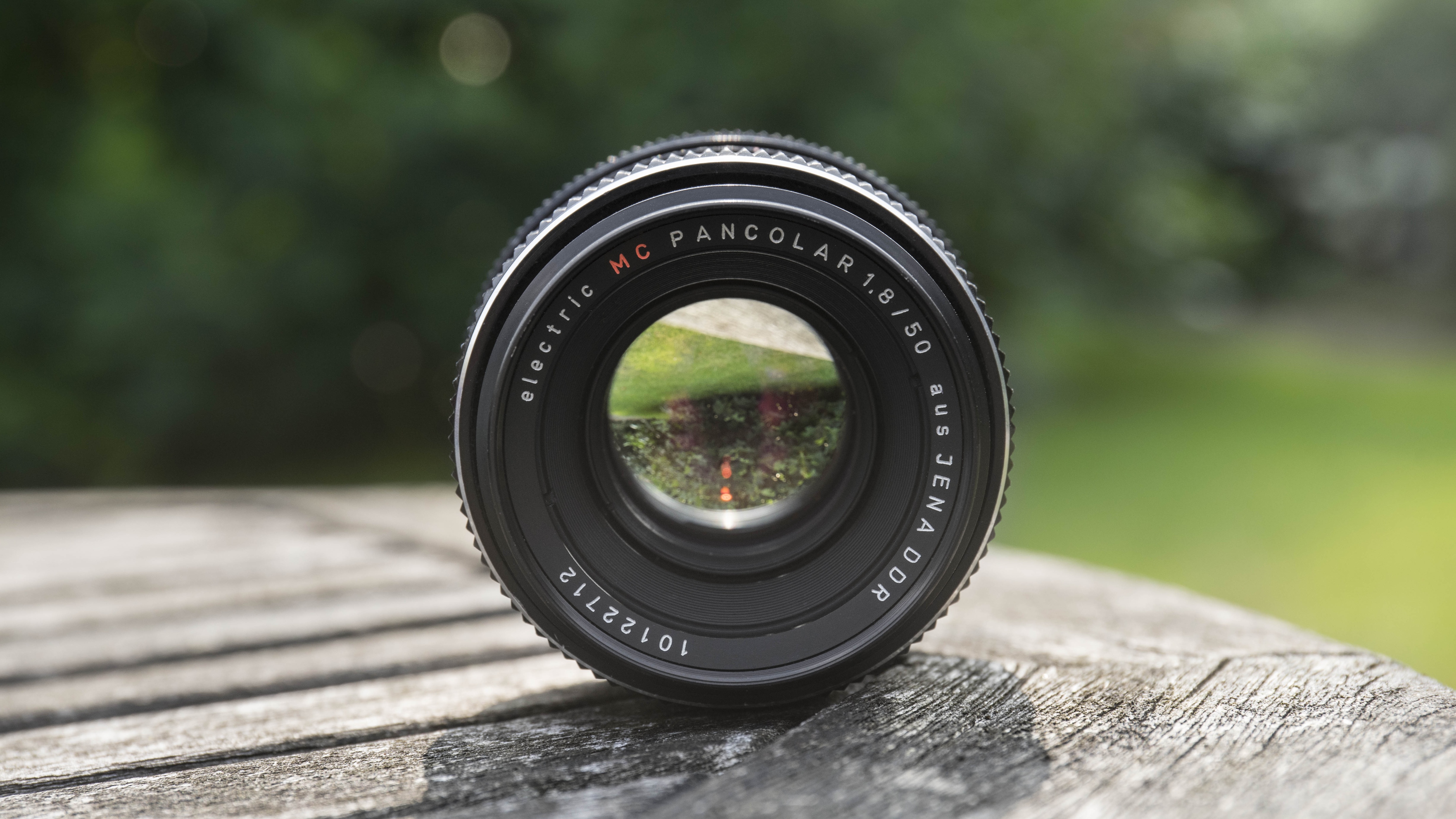 Carl Zeiss Jena 50mm 1.8 Pancolar MC - HackingDutchman - Product