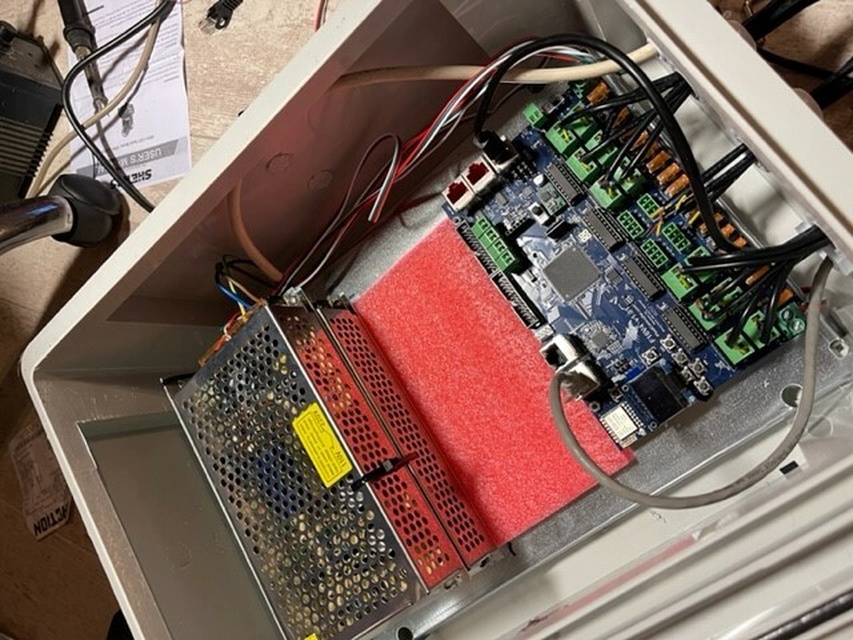 Afbeeldingslocatie: https://tweakers.net/i/edmw0R7lq2d-lc2bNw5nkUV3Bd0=/full-fit-in/4920x3264/filters:max_bytes(3145728):no_upscale():strip_icc():fill(white):strip_exif()/f/image/nTyyOggBhrJFiPZtvBoCQoHG.jpg?f=user_large