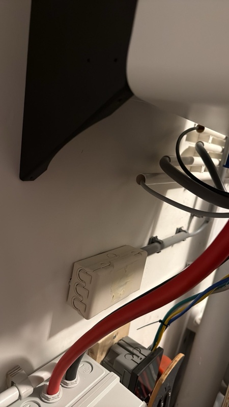 Afbeeldingslocatie: https://tweakers.net/i/efVF26ZqYhIfCJ6j0NHYZOsu6qE=/x800/filters:strip_icc():strip_exif()/f/image/atlvqHDjaqrMI0mByIQ7Ml04.jpg?f=fotoalbum_large