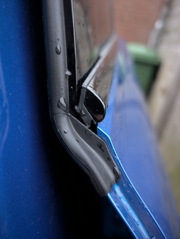 Afbeeldingslocatie: https://tweakers.net/i/efdAigrVGZnPE5w3vZi7etwG06A=/x800/filters:strip_icc():strip_exif()/f/image/yYuIlb0jiEbiGNgEccYhOwS5.jpg?f=fotoalbum_large