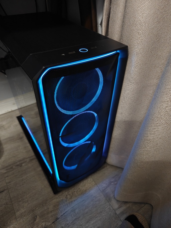 Afbeeldingslocatie: https://tweakers.net/i/ehTR0Nt8CDdKImol1Dx9E9jOxTI=/x800/filters:strip_icc():strip_exif()/f/image/vHelTlqaOEALanv44gRpwXcY.jpg?f=fotoalbum_large