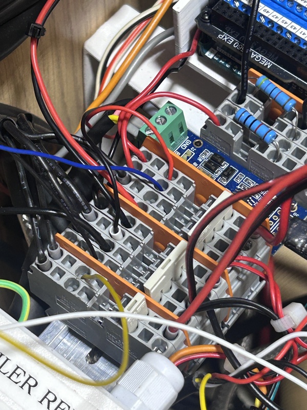 Afbeeldingslocatie: https://tweakers.net/i/ekA4nXBMzVWbjhNK4iFflkl62OY=/x800/filters:strip_icc():strip_exif()/f/image/DemECeZClmi5OVyPmWJI9q3P.jpg?f=fotoalbum_large