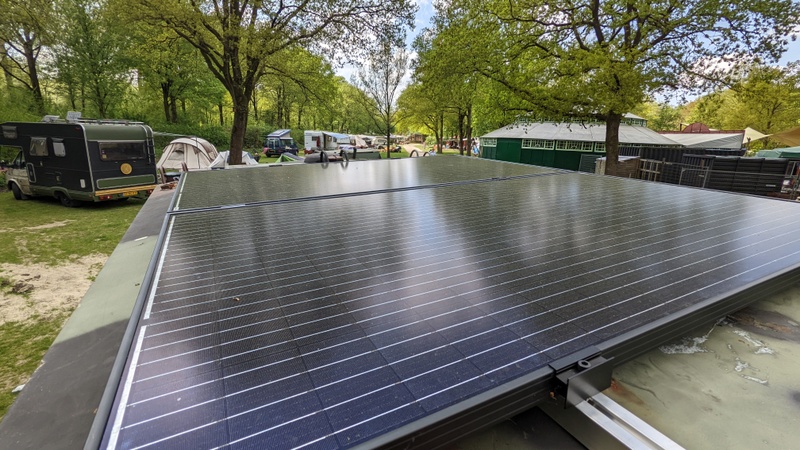 Afbeeldingslocatie: https://tweakers.net/i/em2TkLdMOD54aYy2z9yX3kGpo4M=/800x/filters:strip_icc():strip_exif()/f/image/yxFcrP4JdiYyKQCyJnbnbo5u.jpg?f=fotoalbum_large