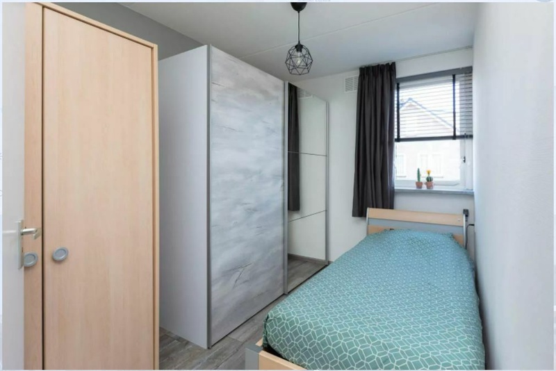 Afbeeldingslocatie: https://tweakers.net/i/epy7SyENIE2nFwNSnAXwRduxSRY=/800x/filters:strip_icc():strip_exif()/f/image/fI0vyPiUTIKZjeKFmbMnkTZk.jpg?f=fotoalbum_large