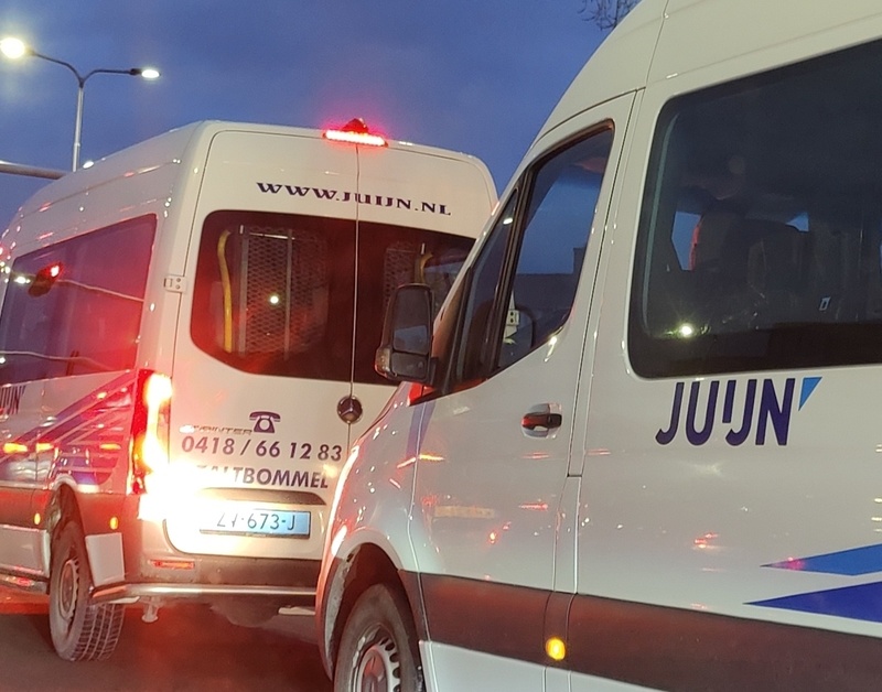 Afbeeldingslocatie: https://tweakers.net/i/etIQ6lgXmGyBDU3wPnWLaV-NP9A=/800x/filters:strip_icc():strip_exif()/f/image/A3PNFyJZPTqsdtK93qunYfXe.jpg?f=fotoalbum_large