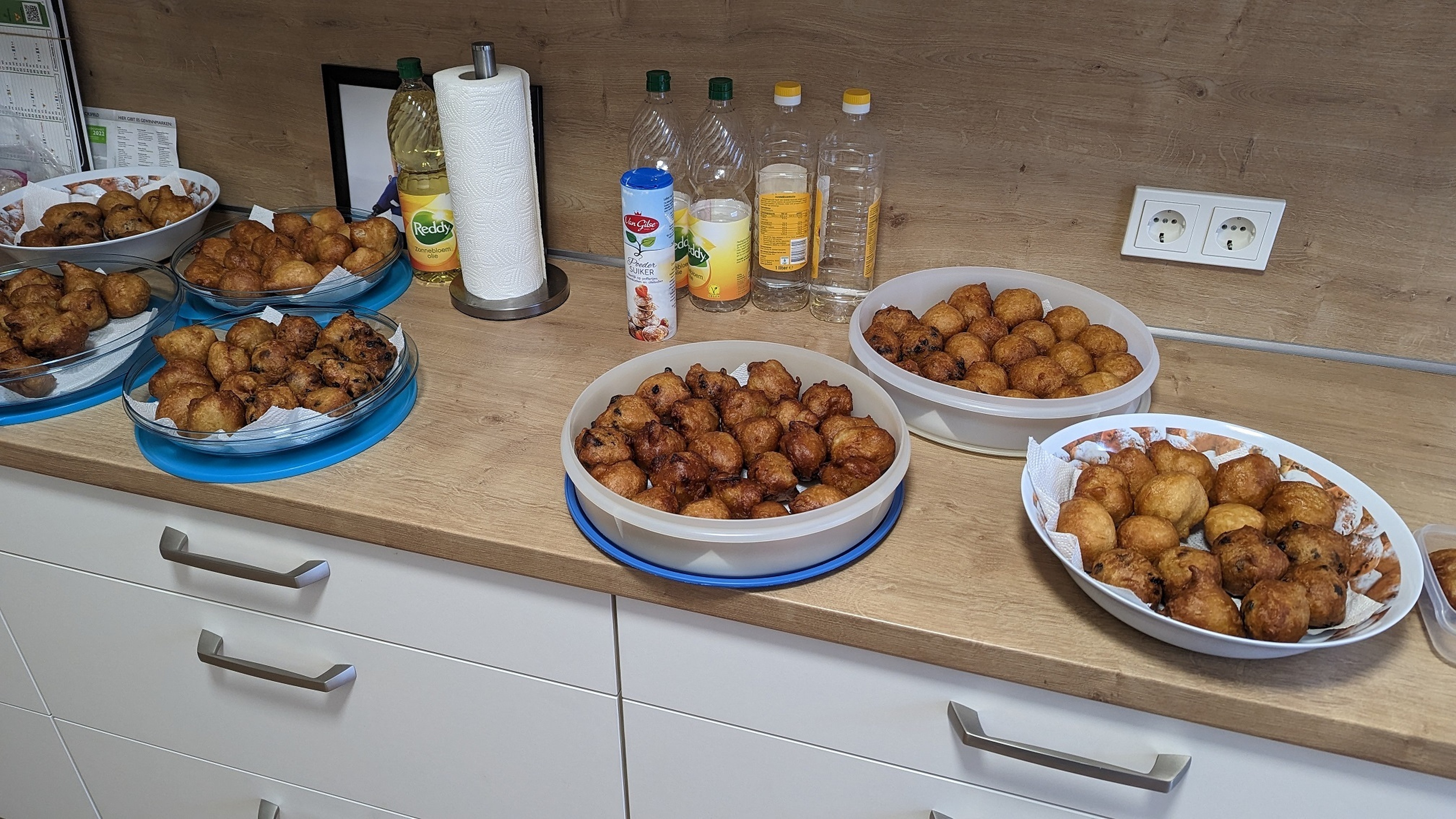 Afbeeldingslocatie: https://tweakers.net/i/etde_bdDXWSPqkH_w8EoR49DNrU=/full-fit-in/4920x3264/filters:max_bytes(3145728):no_upscale():strip_icc():fill(white):strip_exif()/f/image/otvBdU12DvvlijVsIPlEetoG.jpg?f=user_large