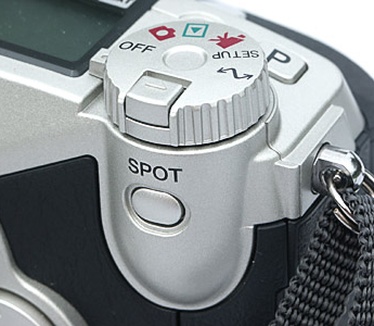Dimage 7i review: Dimage 7i spotknop