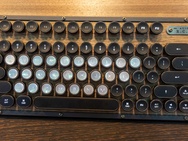 Azio-retro en bedrukte keyboards