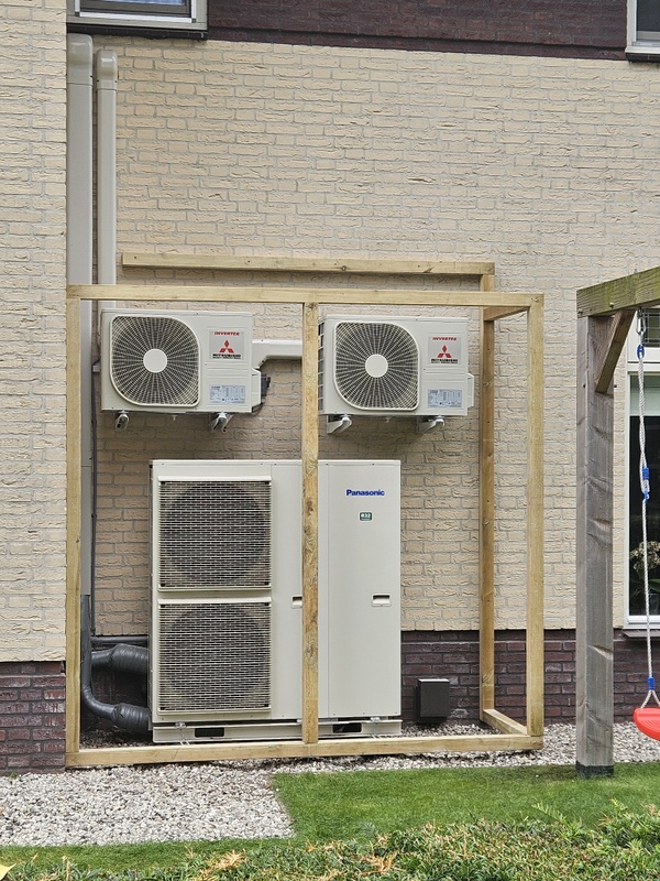Afbeeldingslocatie: https://tweakers.net/i/eydeUIlKJaRnYvXY1T7Px7i2fzw=/x800/filters:strip_icc():strip_exif()/f/image/8DMbSiBWJhNqTzlaQkIlvebo.jpg?f=fotoalbum_large