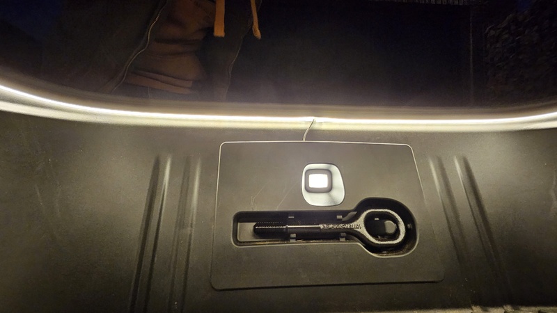 Afbeeldingslocatie: https://tweakers.net/i/eyywGCWmvTXwJtRareY_c6s-sJc=/800x/filters:strip_icc():strip_exif()/f/image/BrIItjAfAZ6khjgHF1WKzKwj.jpg?f=fotoalbum_large