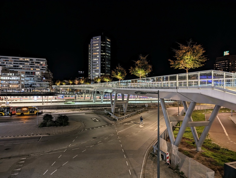 Afbeeldingslocatie: https://tweakers.net/i/f-8ClCGzaToUgeUfYizuzCx7UWw=/800x/filters:strip_icc():strip_exif()/f/image/3W4TnjSUCtGvq2cSUajo1Mgs.jpg?f=fotoalbum_large