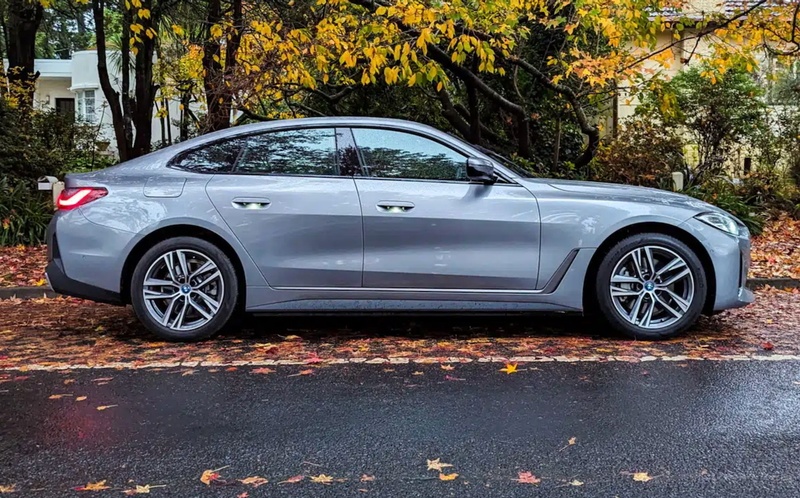 Afbeeldingslocatie: https://tweakers.net/i/f4_Cz97HZecWfC8umrpn2QW-7_Q=/800x/filters:strip_icc():strip_exif()/f/image/nKvmn8SveeEtwR6woe06gXON.jpg?f=fotoalbum_large