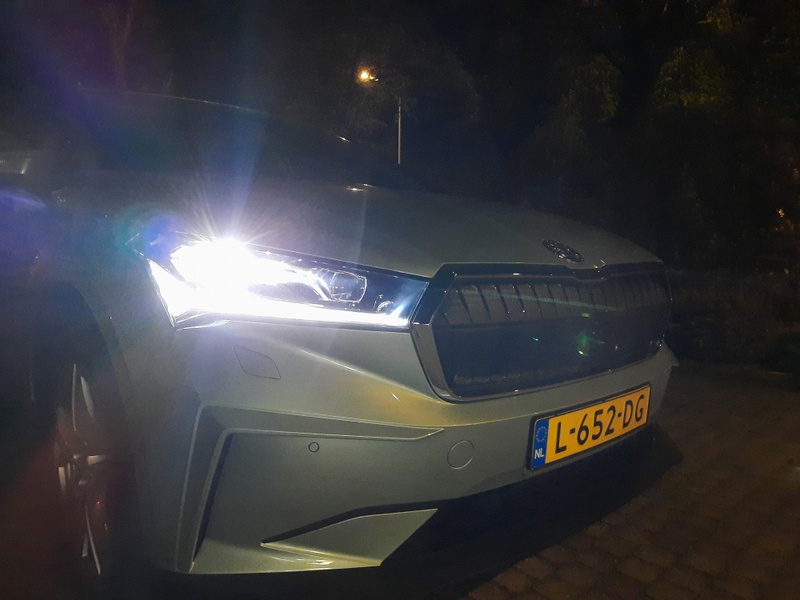 Afbeeldingslocatie: https://tweakers.net/i/f7ET0wlOnL5PCqQnORBgAW3dt94=/800x/filters:strip_icc():strip_exif()/f/image/ikEBe1uRhvWIm5Qjo4yX3NFh.jpg?f=fotoalbum_large