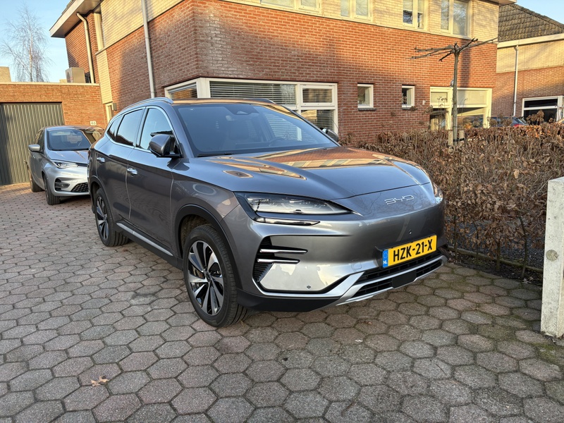 Afbeeldingslocatie: https://tweakers.net/i/f8EZX117mJZ4ZPya-8-CTFkUINM=/800x/filters:strip_icc():strip_exif()/f/image/nbwfWeGVTrrKHPX1LBOE846q.jpg?f=fotoalbum_large