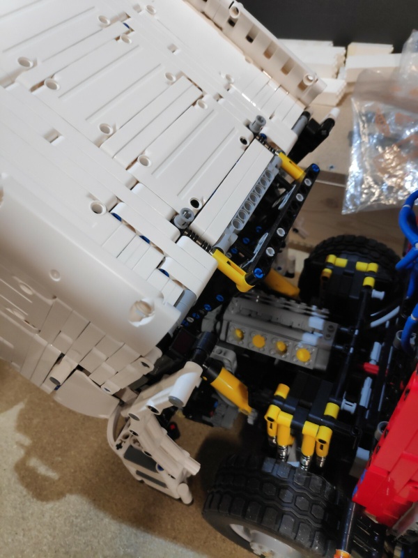 Afbeeldingslocatie: https://tweakers.net/i/fALGxgwqXXa-uIiEOTlDh7TCCNU=/x800/filters:strip_icc():strip_exif()/f/image/KaD6cB2Prq2PHo4kTYtyYGR5.jpg?f=fotoalbum_large