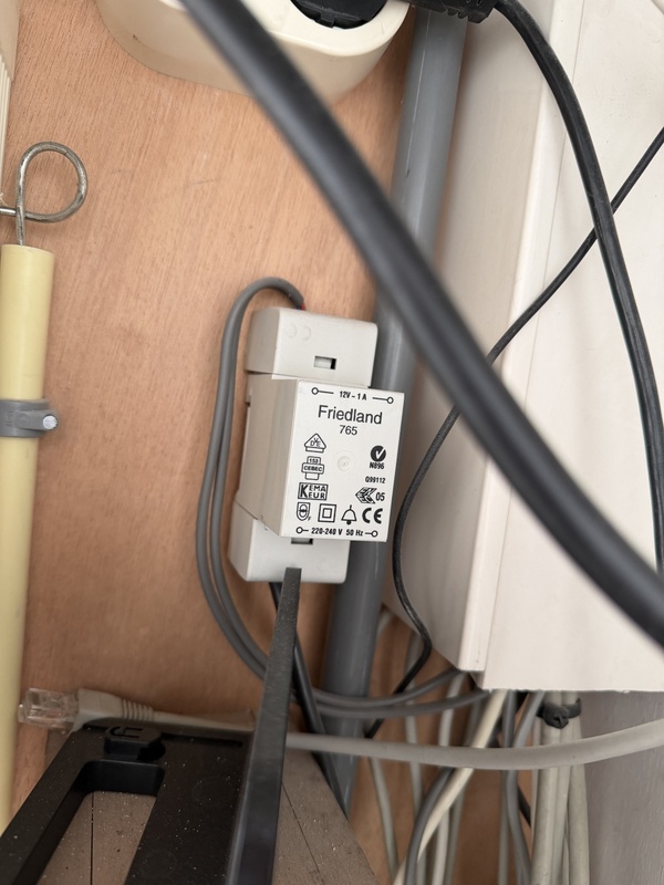 Afbeeldingslocatie: https://tweakers.net/i/fD9vyUrnALDBNQAjz7mRCu29mPw=/x800/filters:strip_icc():strip_exif()/f/image/BiJrhOxYEhQdu7u9bhmTqDRA.jpg?f=fotoalbum_large